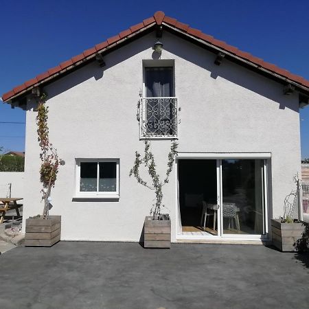 La Maisonnette Au Coeur De La Plaine Vila L'Hopital-le-Grand Exterior foto